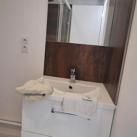 Apartment Maison Familiale Avec Exterieur Menage Et Linges Inclus *