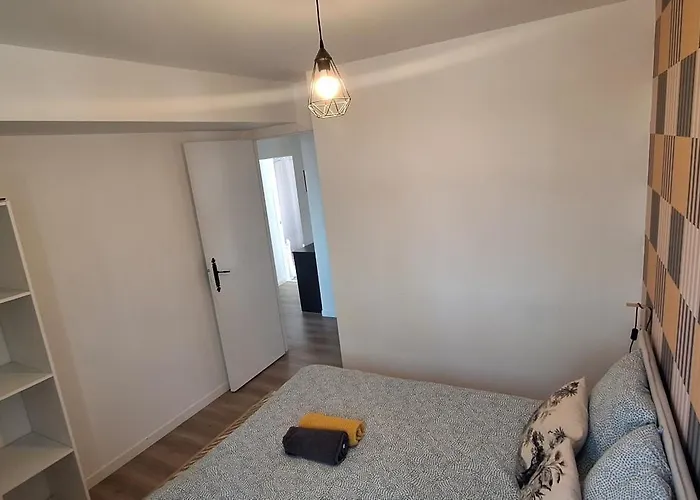 Maison Familiale Avec Exterieur Menage Et Linges Inclus * Rouen