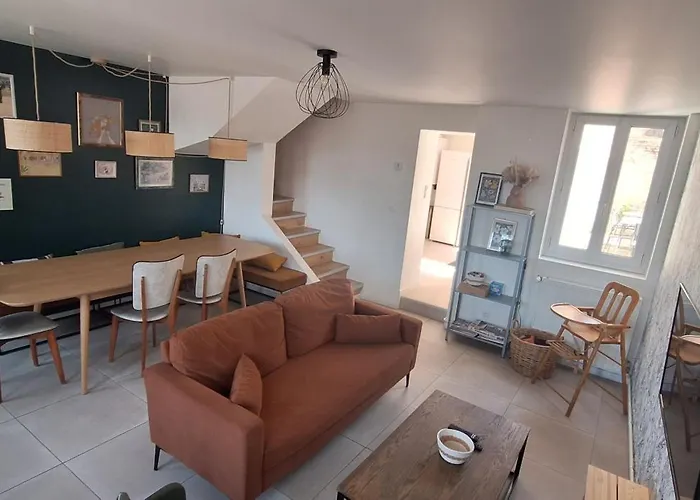 Maison Familiale Avec Exterieur Menage Et Linges Inclus * Rouen